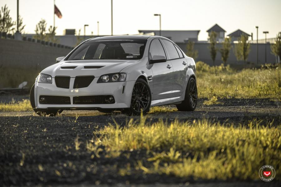  Pontiac G8 GXP on Vossen Wheels (VPS-314) 2017 года  (фото 5 из 35)